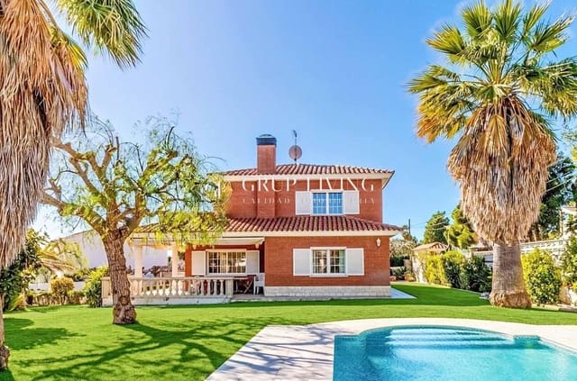5 bedroom Villa for sale in El Vendrell with pool garage - € 775,000 (Ref: 9615641)