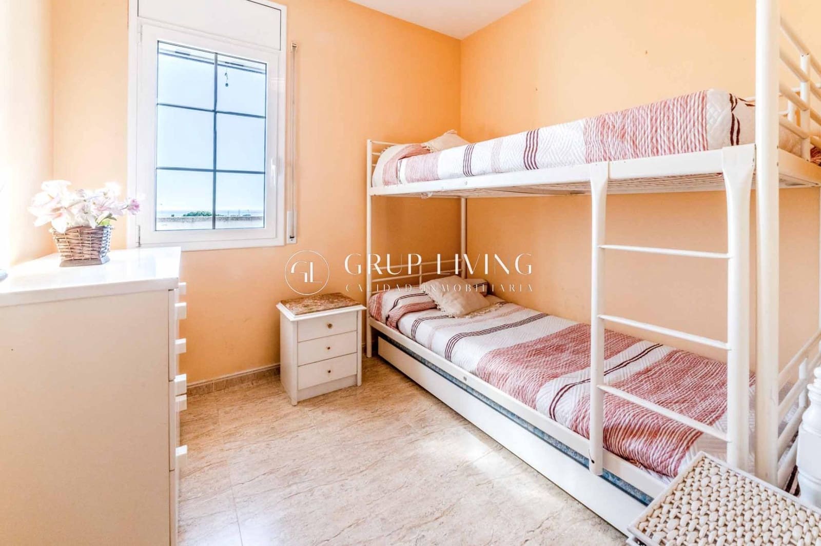 5 soveværelse Villa til salg i El Vendrell med swimmingpool garage - € 775.000 (Ref: 9615641)