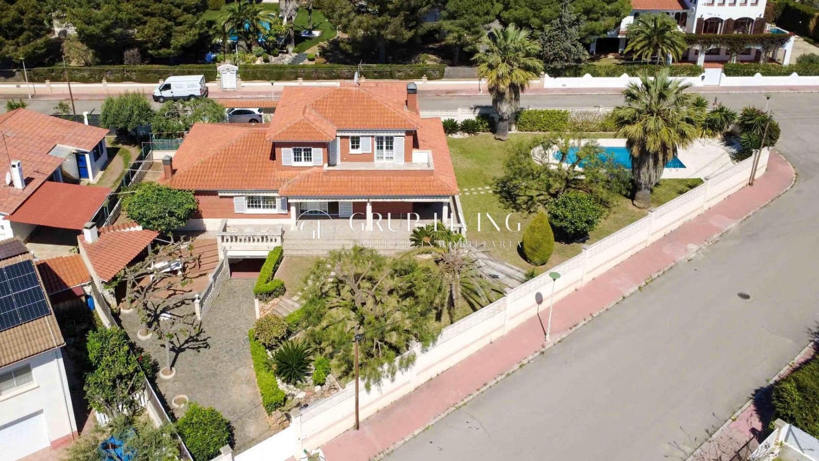 5 bedroom Villa for sale in El Vendrell with pool garage - € 775,000 (Ref: 9615641)