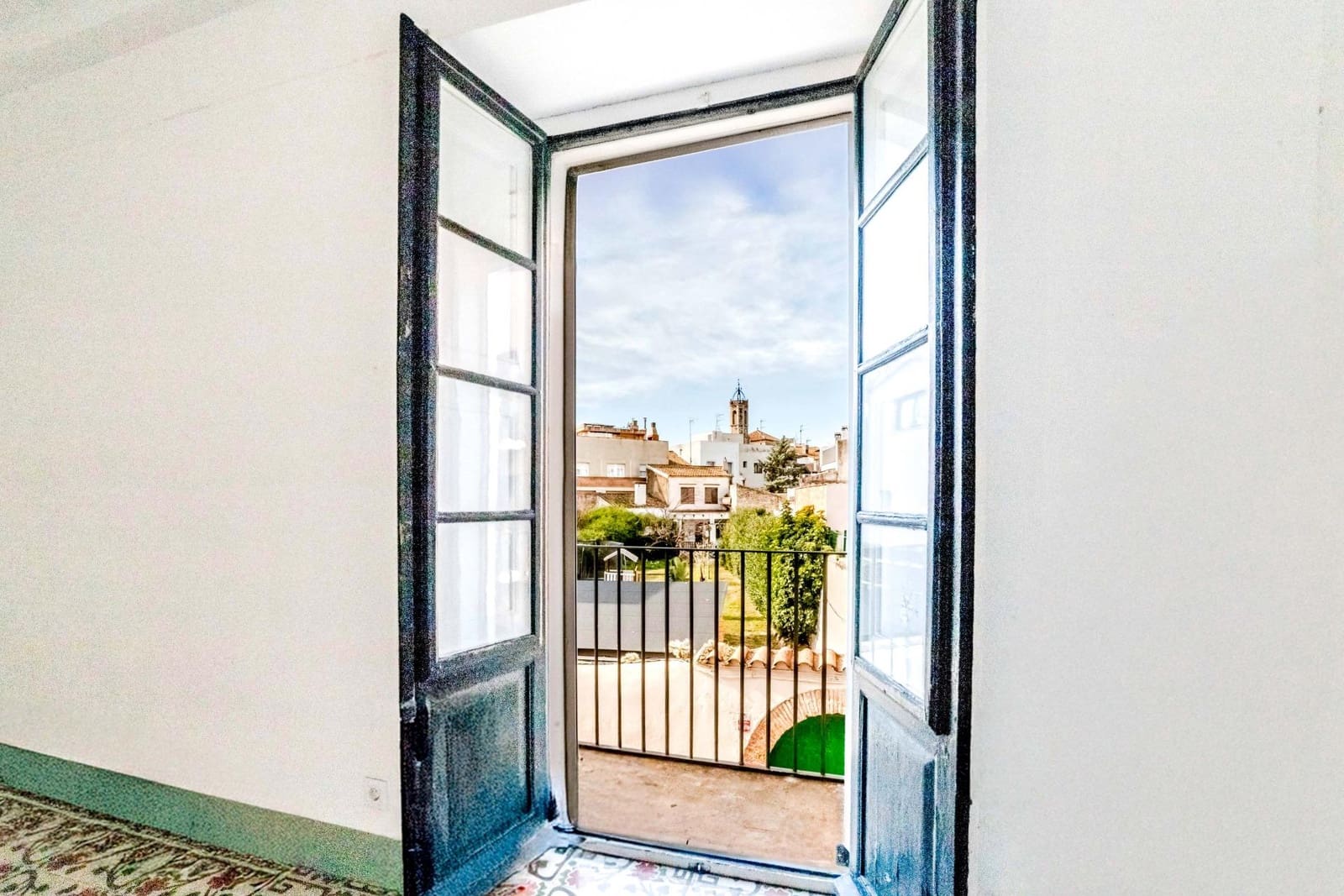 4 slaapkamer Villa te koop in Vilanova i la Geltru - € 450.000 (Ref: 9619414)