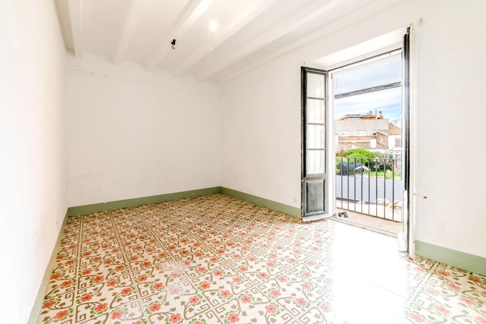 4 slaapkamer Villa te koop in Vilanova i la Geltru - € 450.000 (Ref: 9619414)