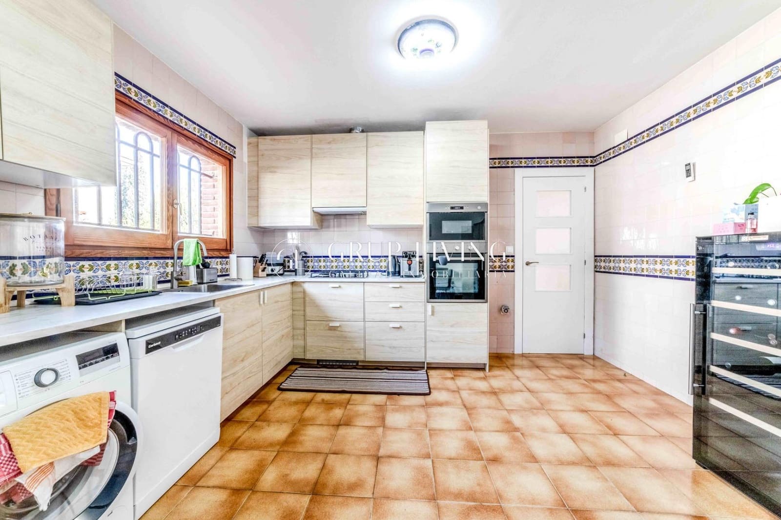 4 soverom Villa til salgs i Vilanova i la Geltru med garasje - € 1 150 000 (Ref: 9627684)