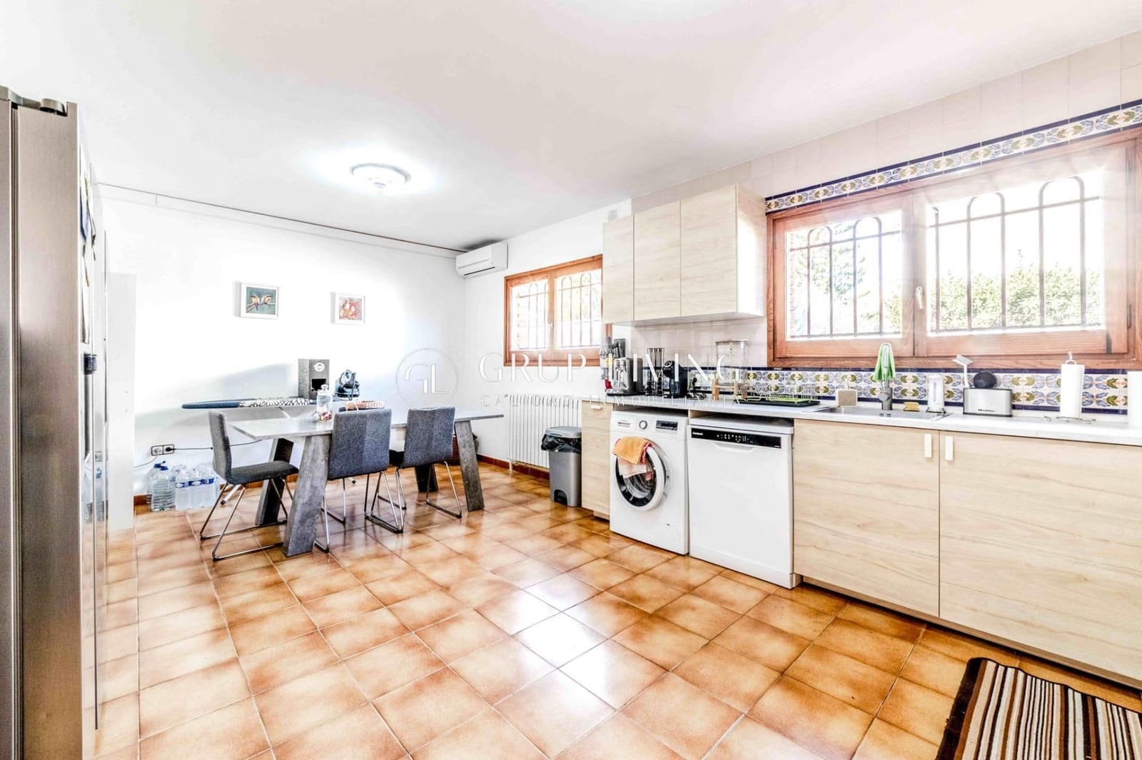 4 soverom Villa til salgs i Vilanova i la Geltru med garasje - € 1 150 000 (Ref: 9627684)