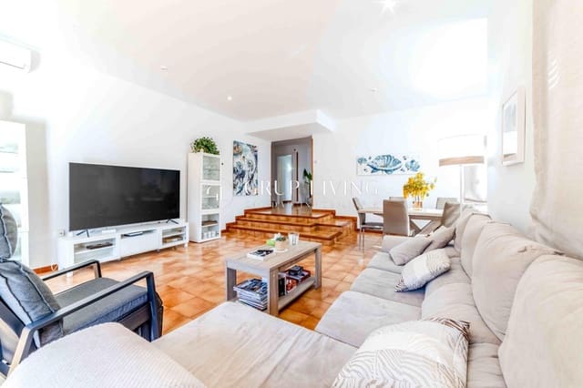 4 soverom Villa til salgs i Vilanova i la Geltrú med garasje - € 1 150 000 (Ref: 9627684)