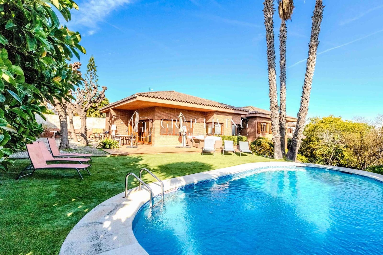 4 soverom Villa til salgs i Vilanova i la Geltru med garasje - € 1 150 000 (Ref: 9627684)