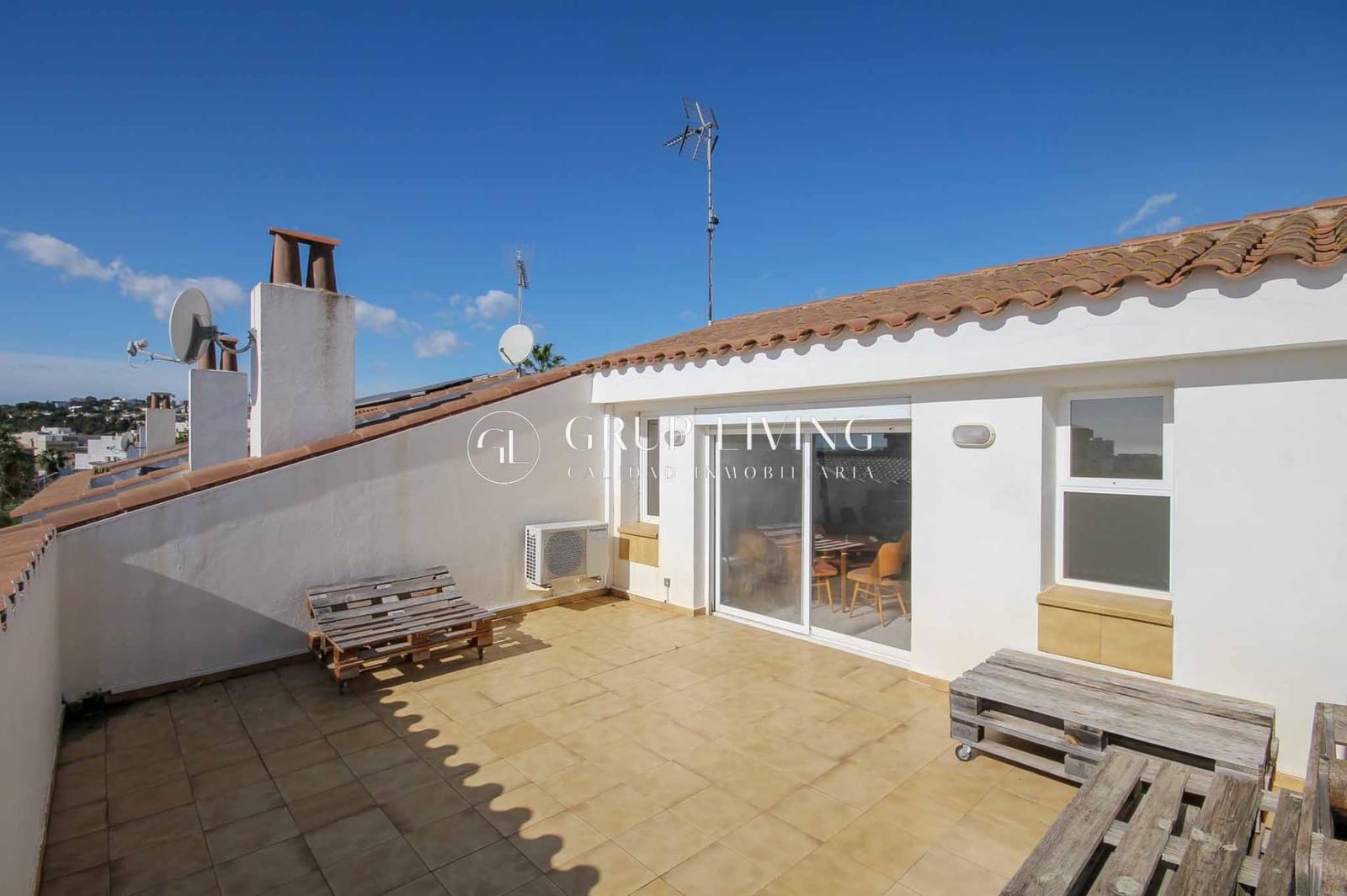 Adosado de 5 habitaciones en Sitges en venta con garaje - 1.060.000 € (Ref: 9634406)