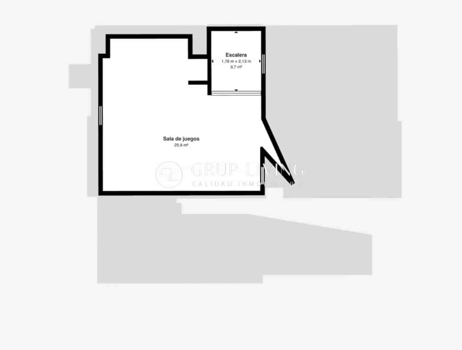 5 chambre Villa/Maison Mitoyenne à vendre à Sitges avec garage - 1 060 000 € (Ref: 9634406)