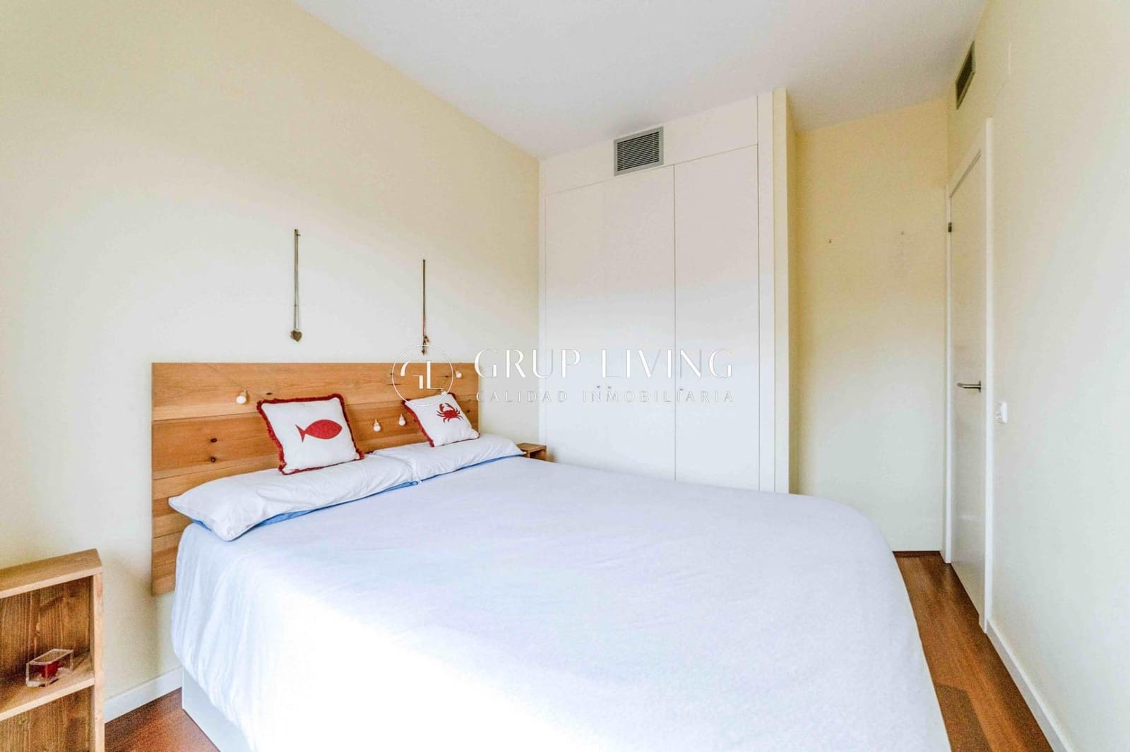 2 bedroom Flat for sale in Sant Pere de Ribes with garage - € 399,000 (Ref: 9652109)