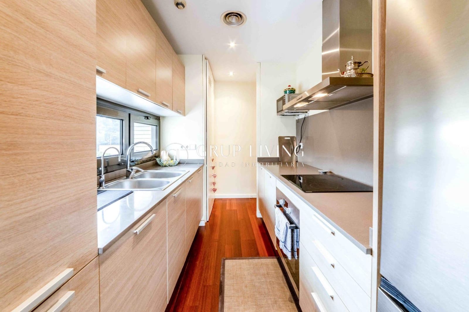 2 bedroom Flat for sale in Sant Pere de Ribes with garage - € 399,000 (Ref: 9652109)