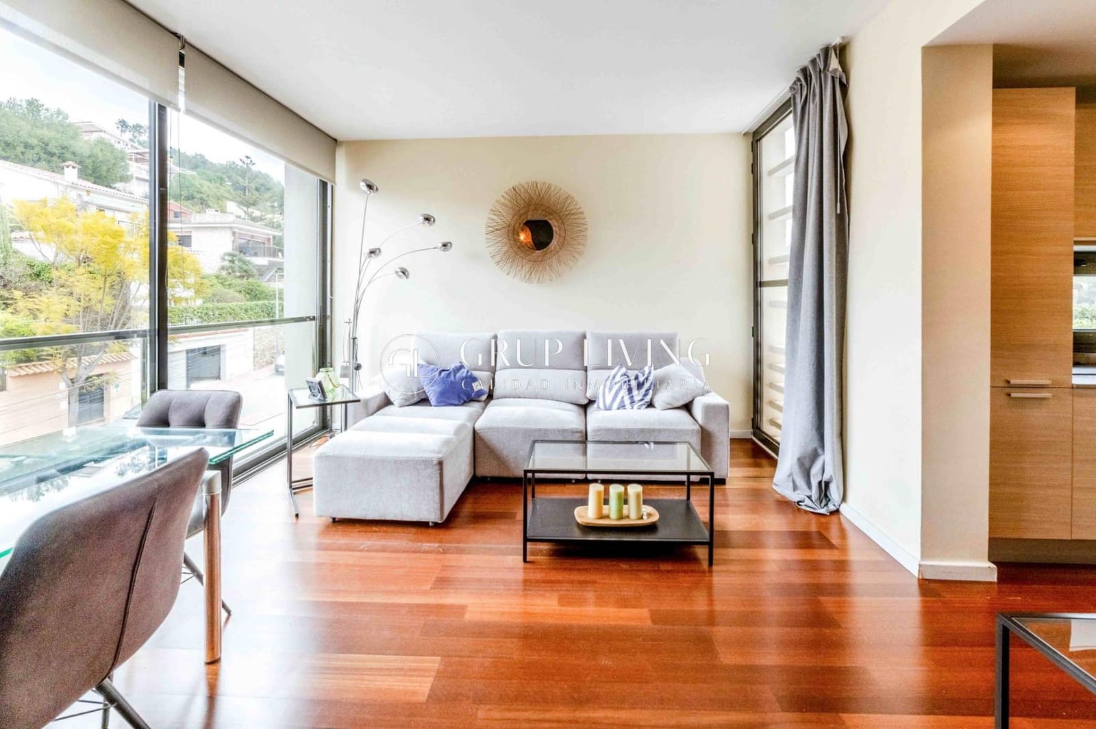 2 bedroom Flat for sale in Sant Pere de Ribes with garage - € 399,000 (Ref: 9652109)