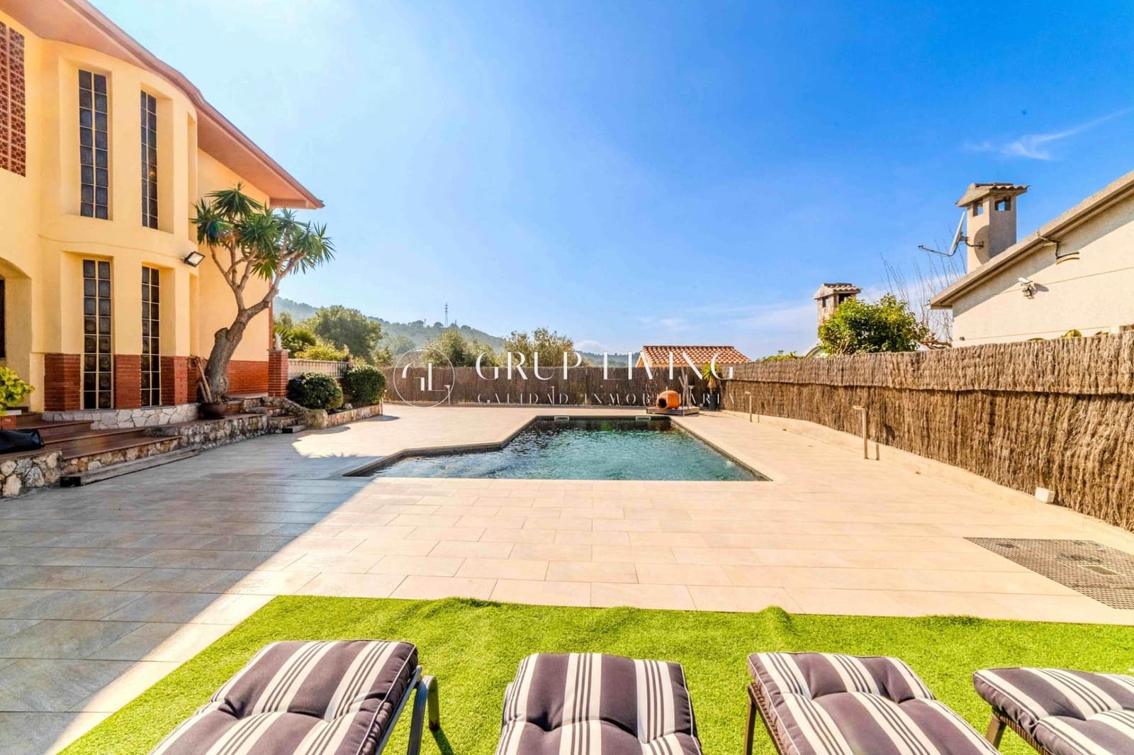 3 soveværelse Villa til salg i Calafell med swimmingpool garage - € 500.000 (Ref: 9670776)