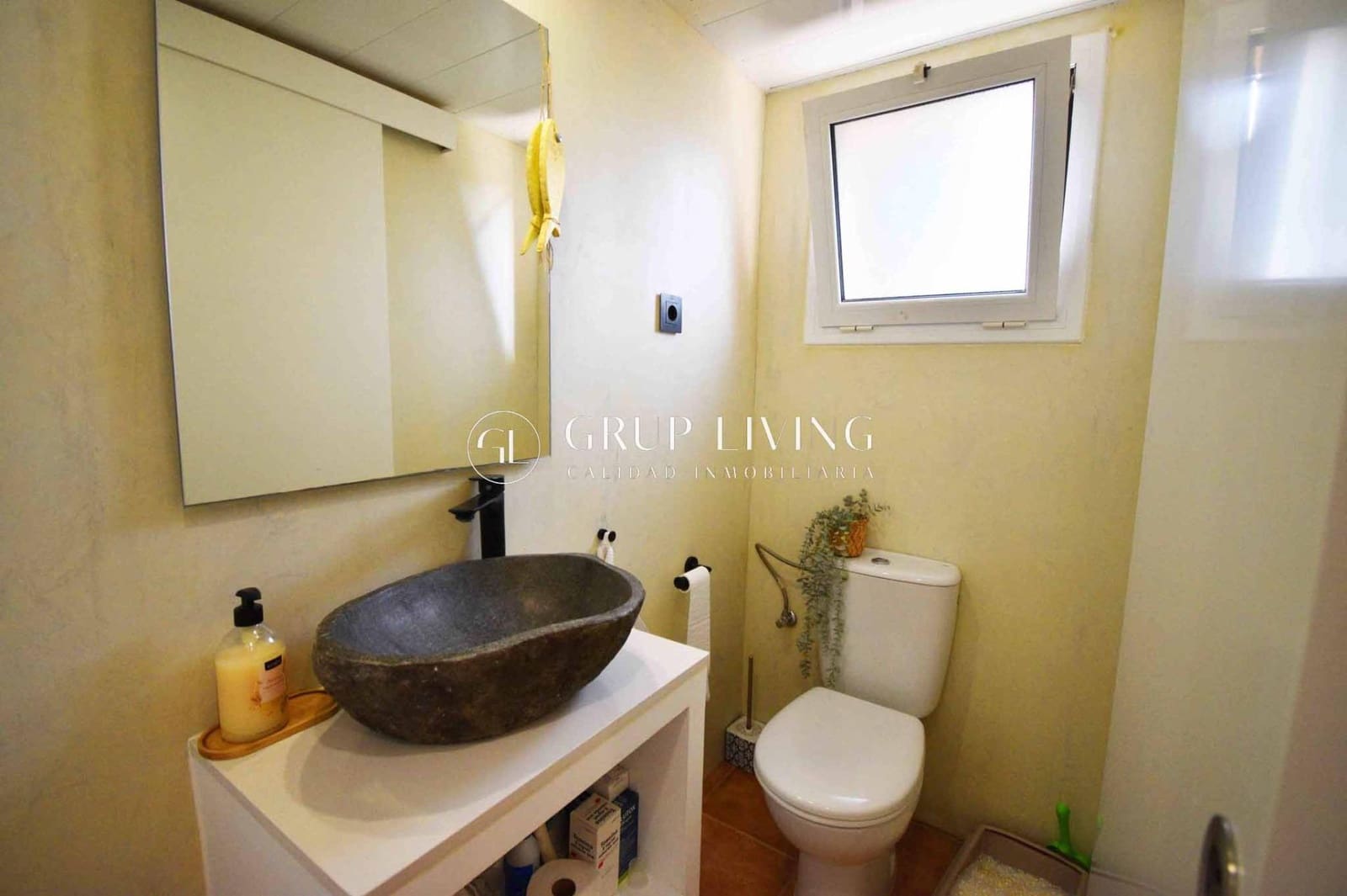 5 bedroom Terraced Villa for sale in Sitges with pool garage - € 670,000 (Ref: 9674332)