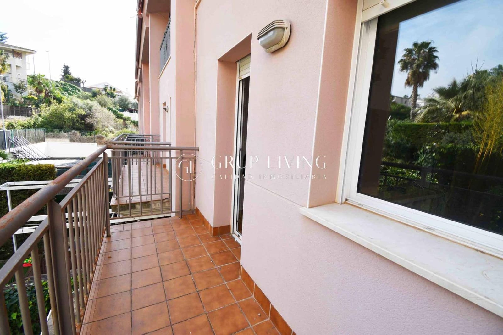 5 bedroom Terraced Villa for sale in Sitges with pool garage - € 670,000 (Ref: 9674332)