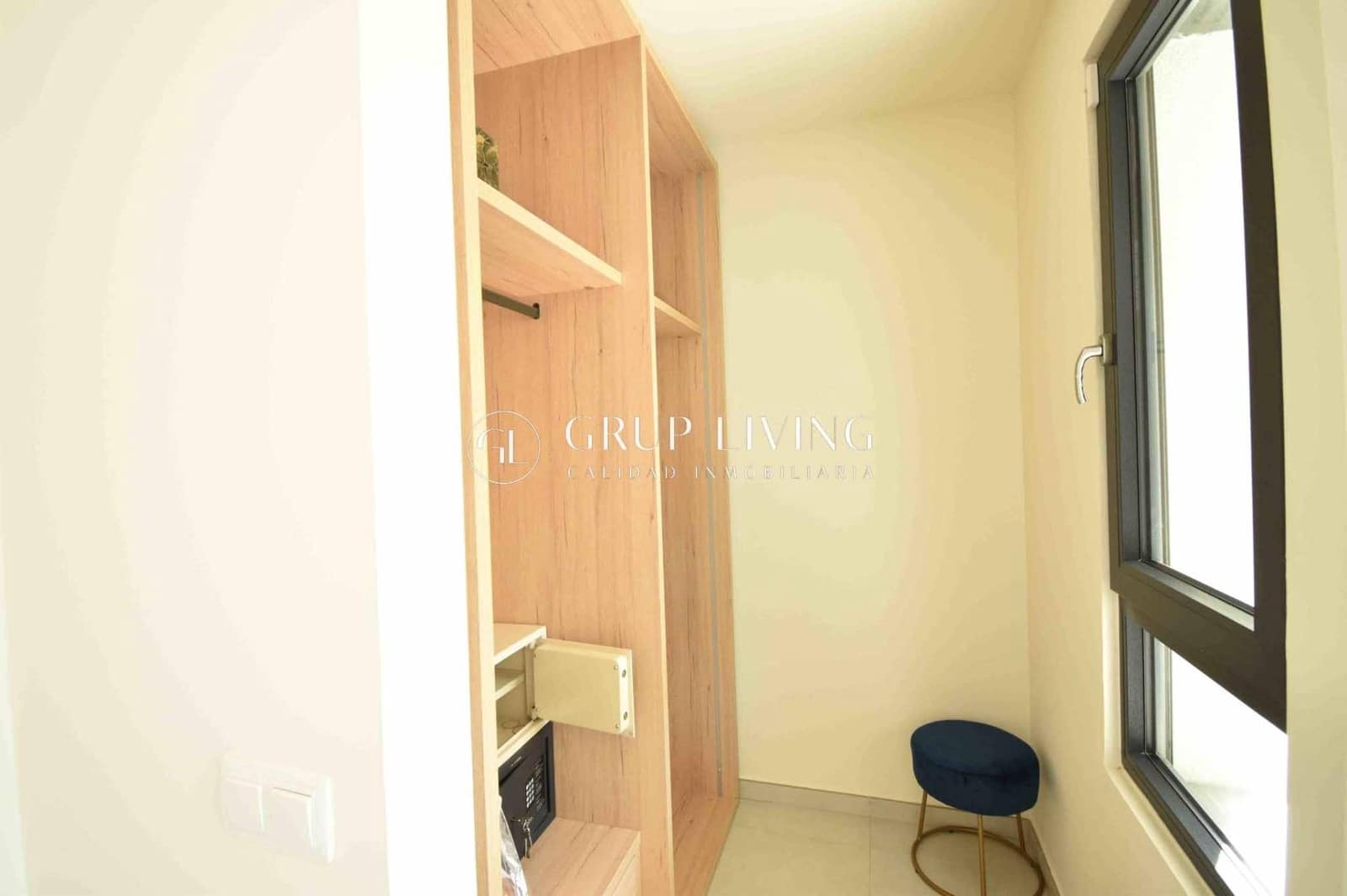 Chalet de 3 habitaciones en Sant Pere de Ribes en alquiler con piscina garaje - 3.500 € (Ref: 9674333)