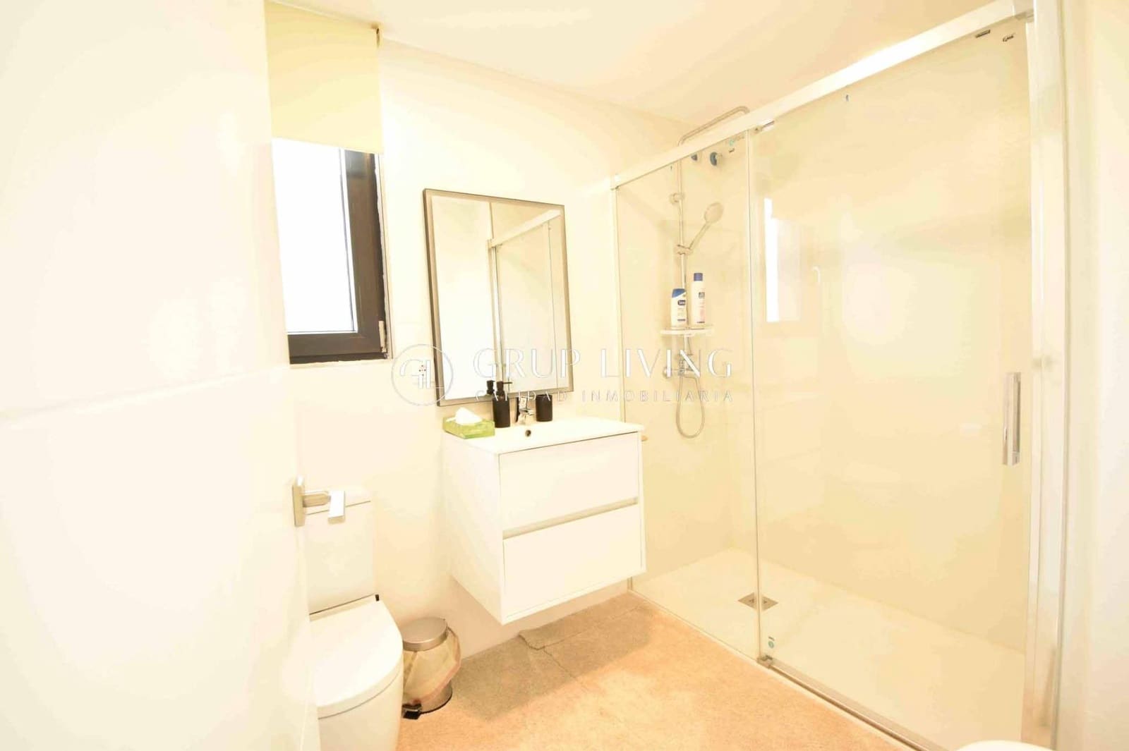 Chalet de 3 habitaciones en Sant Pere de Ribes en alquiler con piscina garaje - 3.500 € (Ref: 9674333)