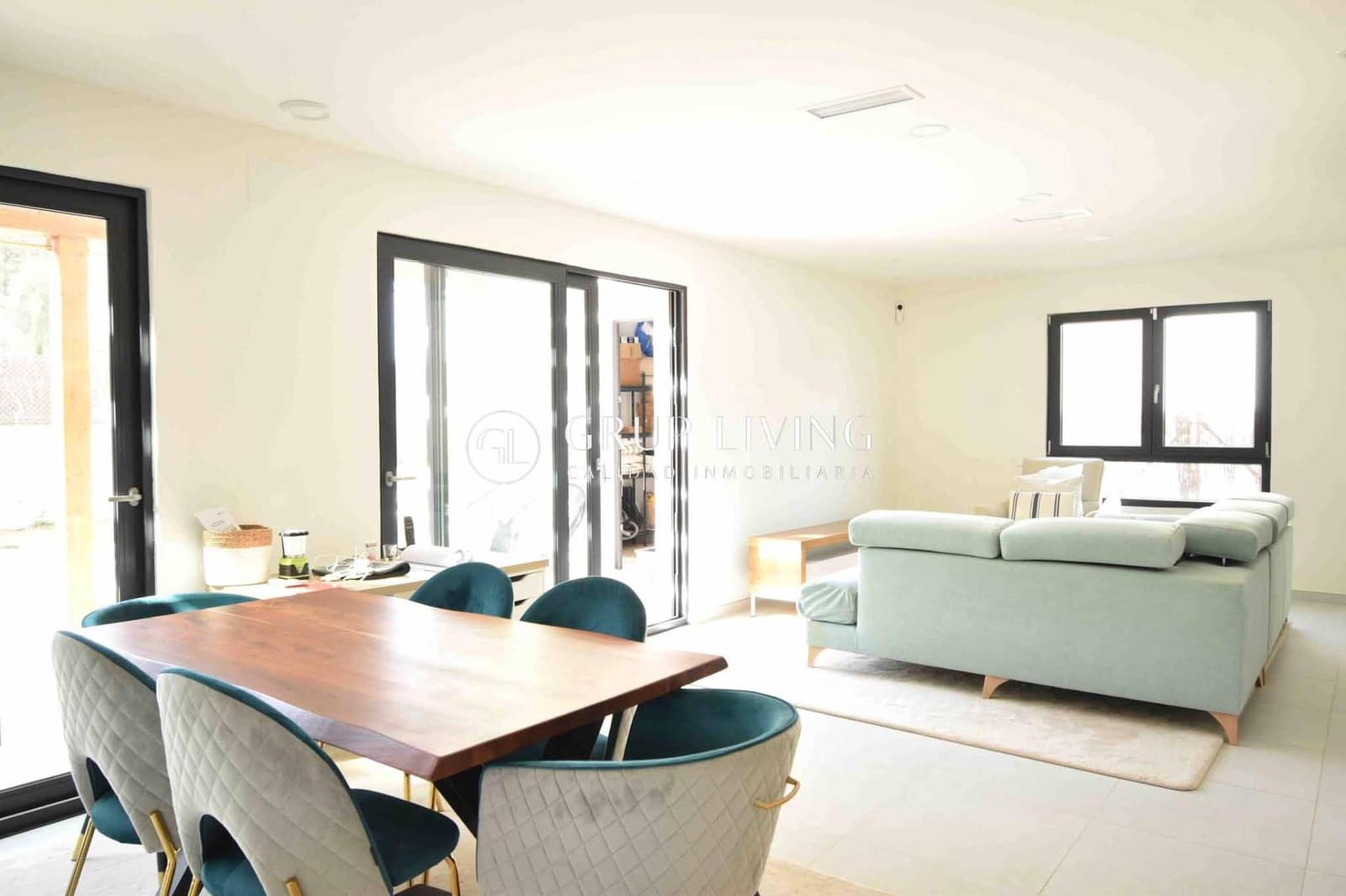 Chalet de 3 habitaciones en Sant Pere de Ribes en alquiler con piscina garaje - 3.500 € (Ref: 9674333)