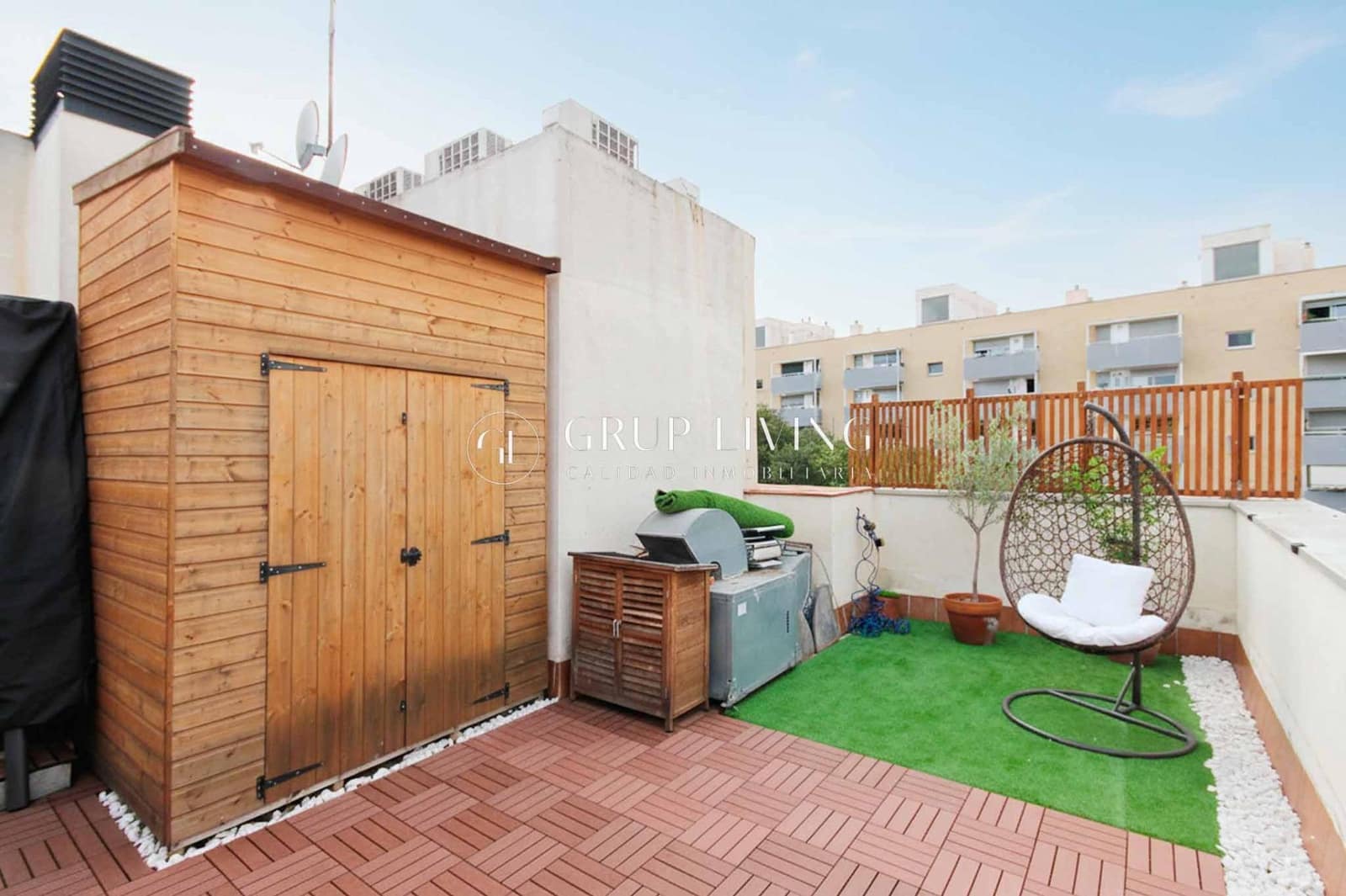 Piso de 2 habitaciones en Barcelona ciudad en venta con garaje - 596.000 € (Ref: 9677576)