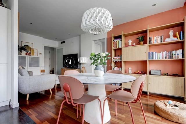 Piso de 2 habitaciones en Diagonal Mar i El Front Marítim del Poblenou, Barcelona ciudad en venta con garaje - 596.000 € (Ref: 9677576)