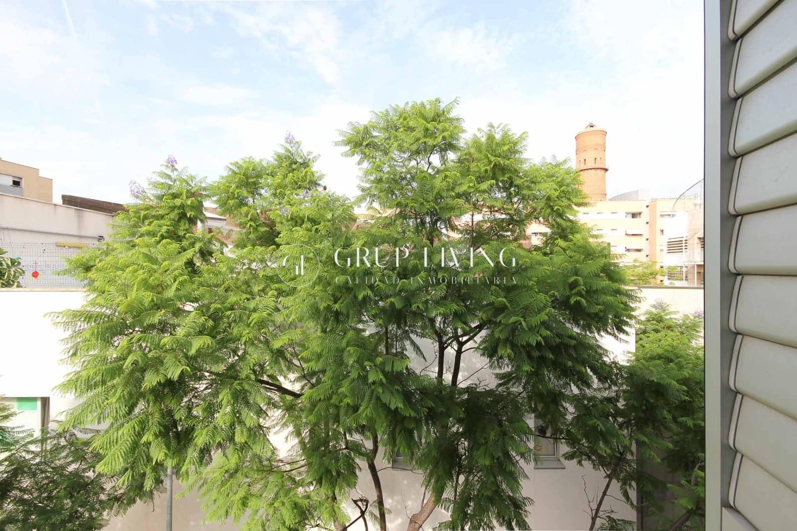 Piso de 2 habitaciones en Barcelona ciudad en venta con garaje - 596.000 € (Ref: 9677576)