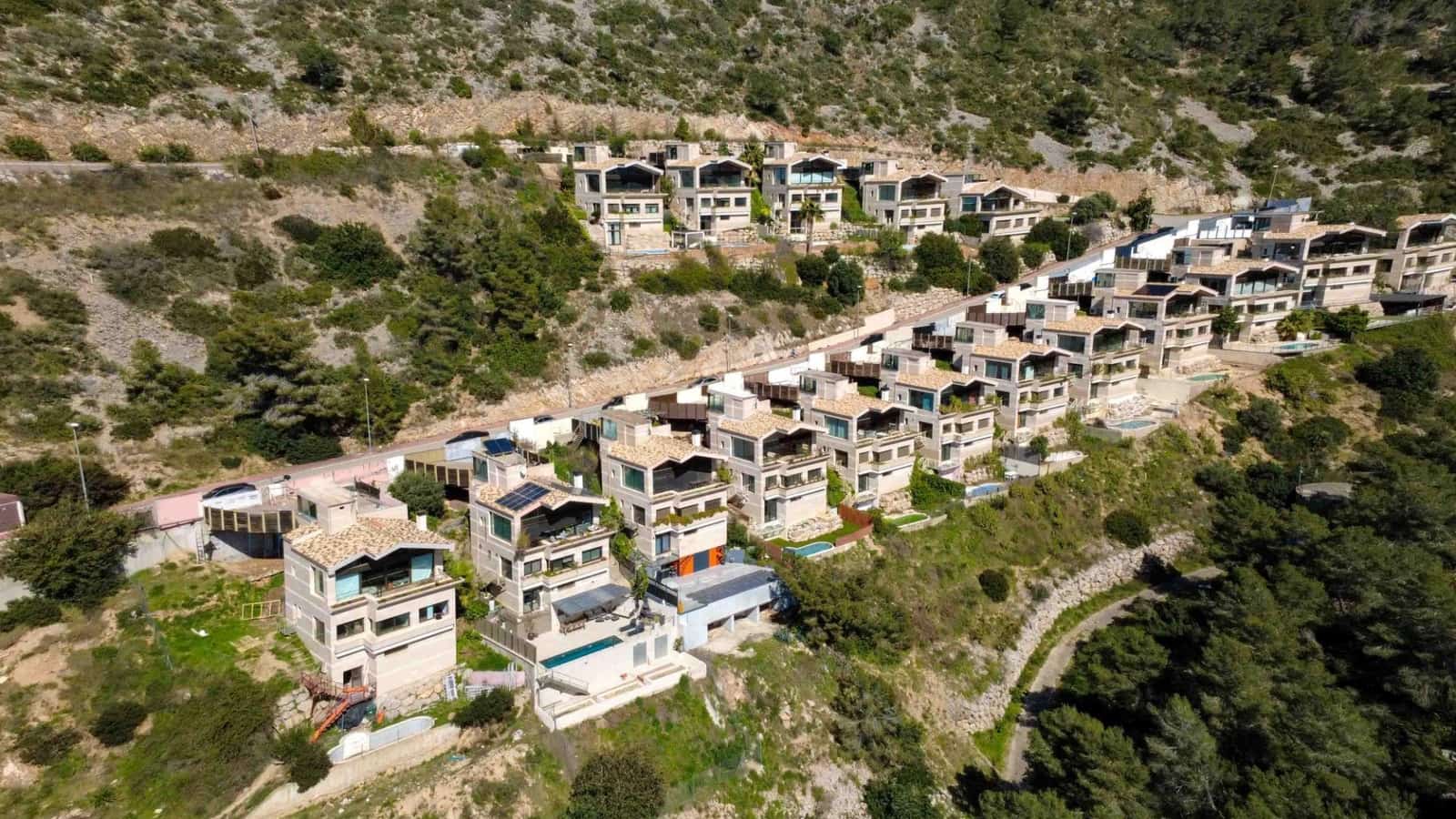 4 Zimmer Villa zu verkaufen in Sitges mit Pool Garage - 895.000 € (Ref: 9695444)