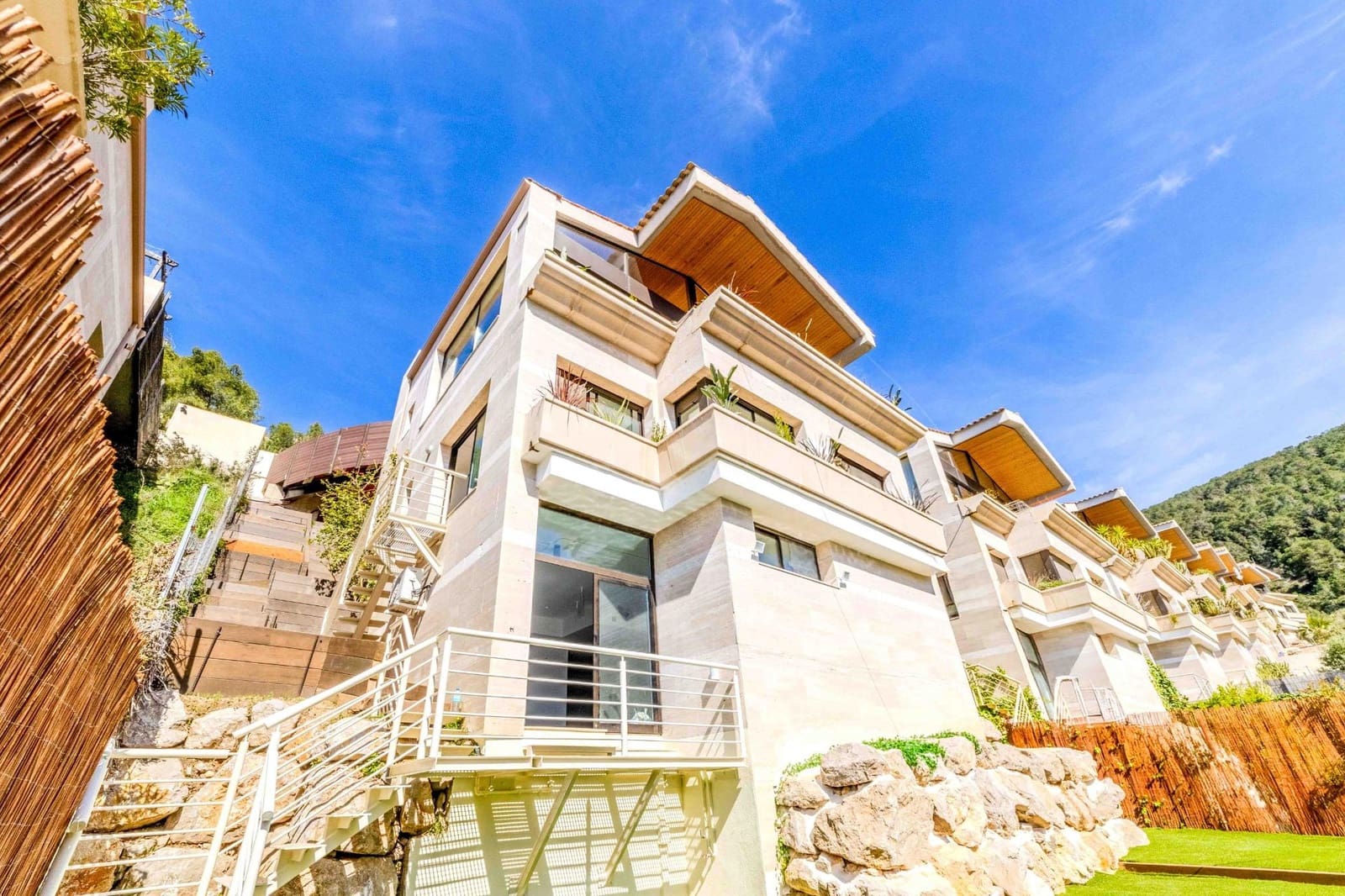 4 Zimmer Villa zu verkaufen in Sitges mit Pool Garage - 895.000 € (Ref: 9695444)