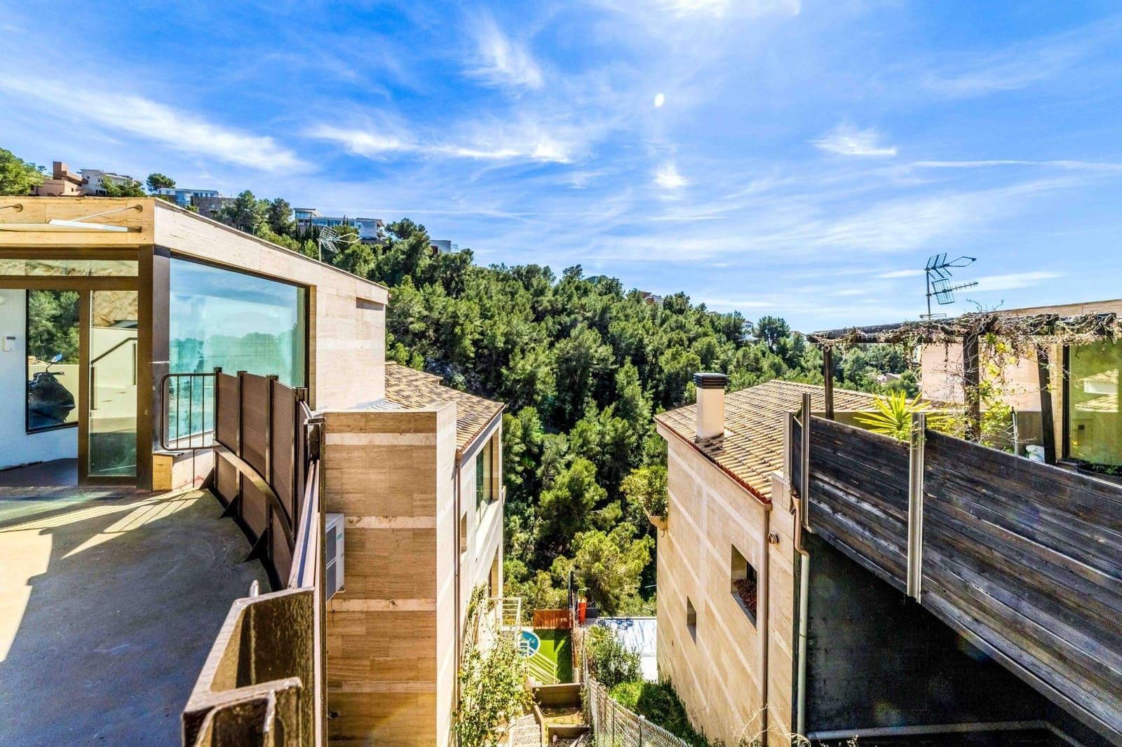 4 Zimmer Villa zu verkaufen in Sitges mit Pool Garage - 895.000 € (Ref: 9695444)