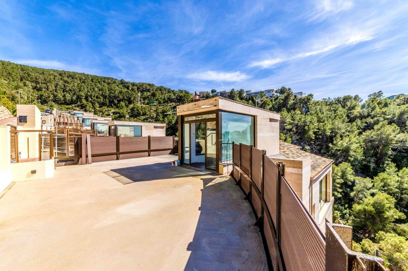 4 Zimmer Villa zu verkaufen in Sitges mit Pool Garage - 895.000 € (Ref: 9695444)
