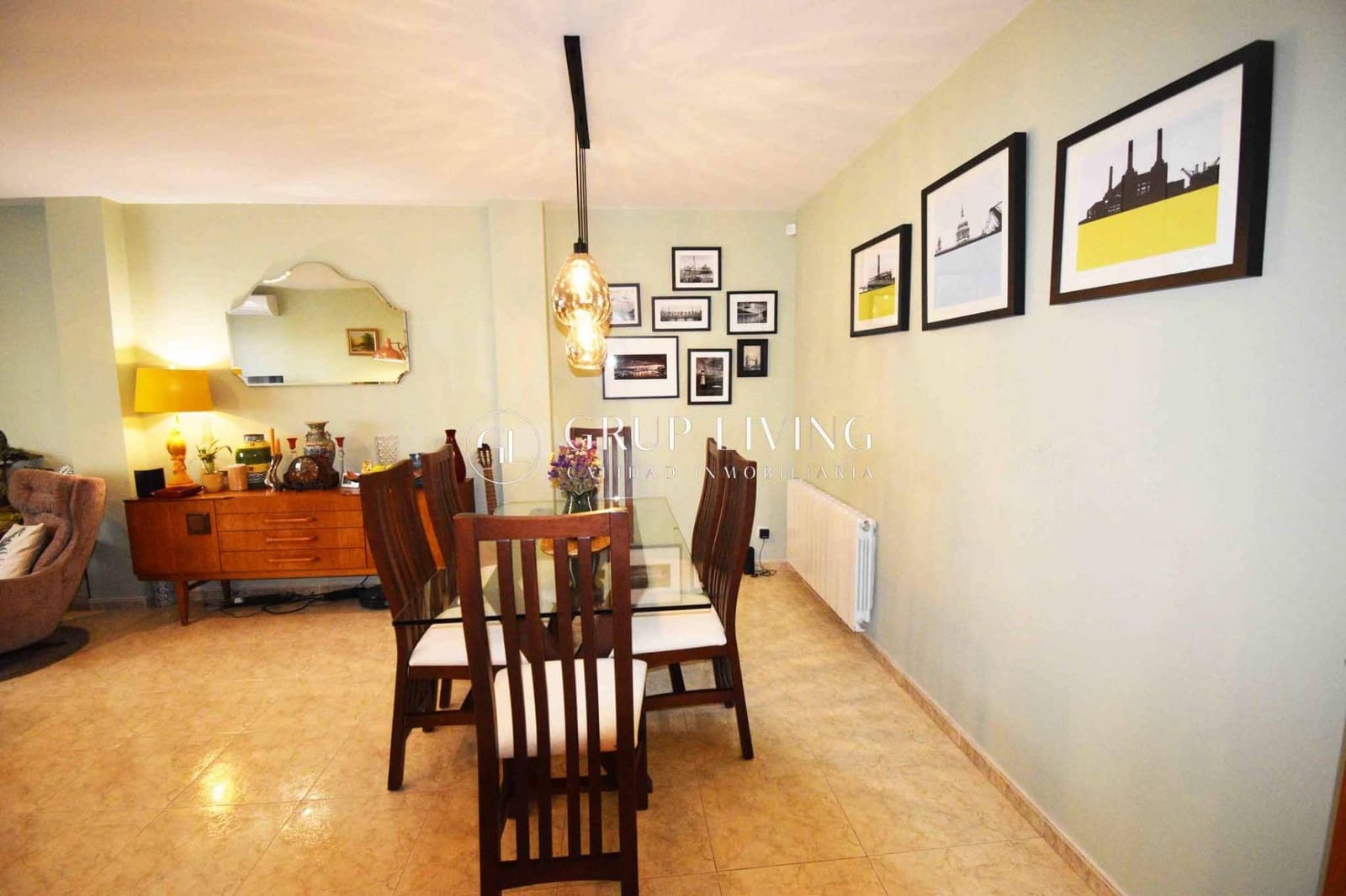 3 bedroom Flat for rent in Sitges - € 1,395 (Ref: 9698882)