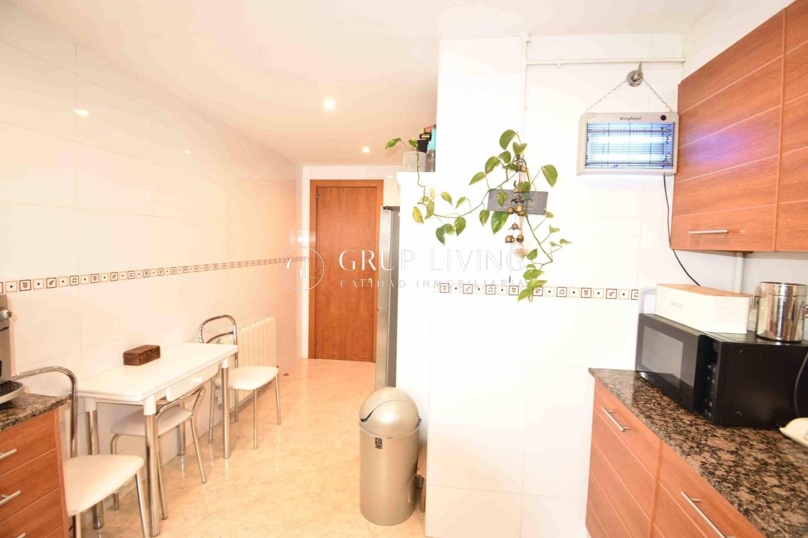 3 bedroom Flat for rent in Sitges - € 1,395 (Ref: 9698882)