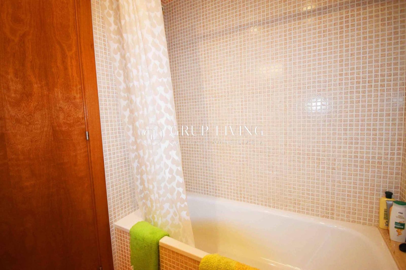 3 bedroom Flat for rent in Sitges - € 1,395 (Ref: 9698882)