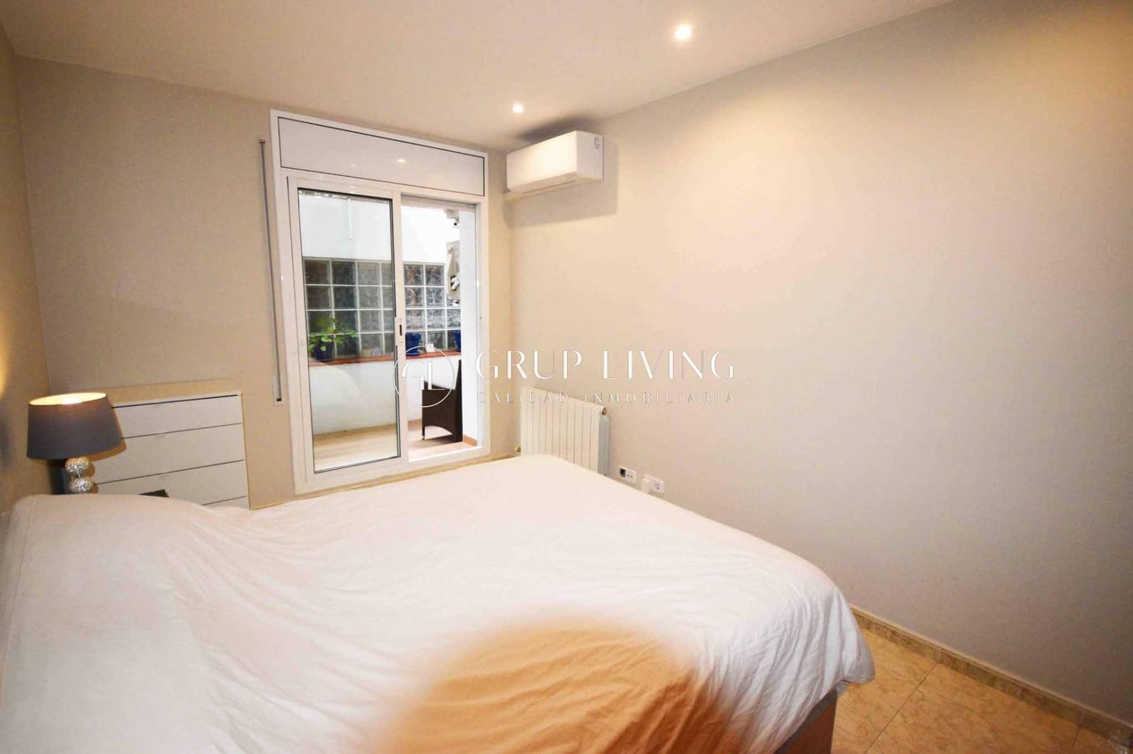 3 bedroom Flat for rent in Sitges - € 1,395 (Ref: 9698882)