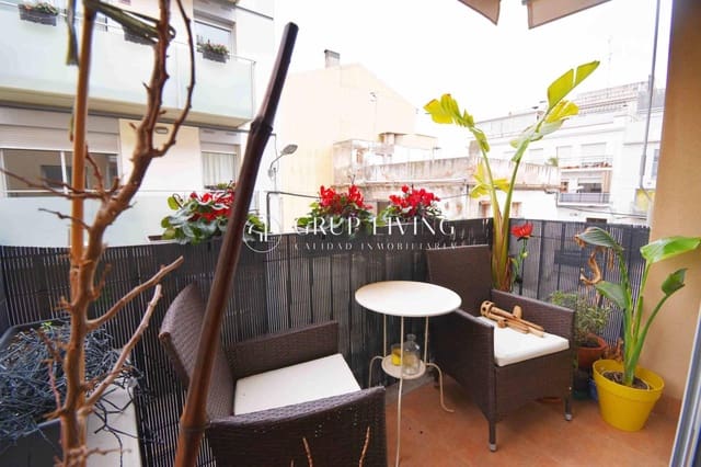 3 bedroom Flat for rent in Sitges - € 1,395 (Ref: 9698882)