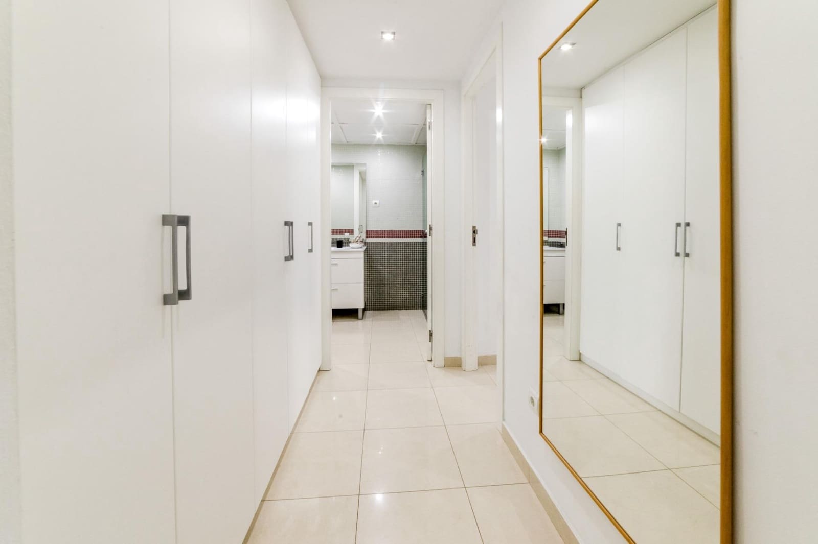 7 bedroom Hotel for sale in Sitges - € 3,150,000 (Ref: 9726754)