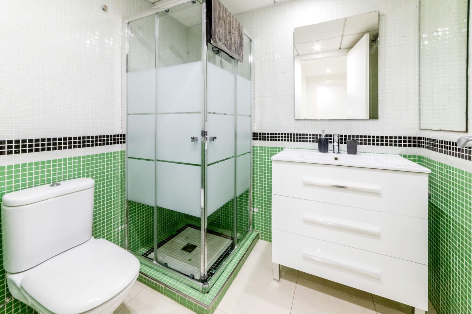 7 bedroom Hotel for sale in Sitges - € 3,150,000 (Ref: 9726754)