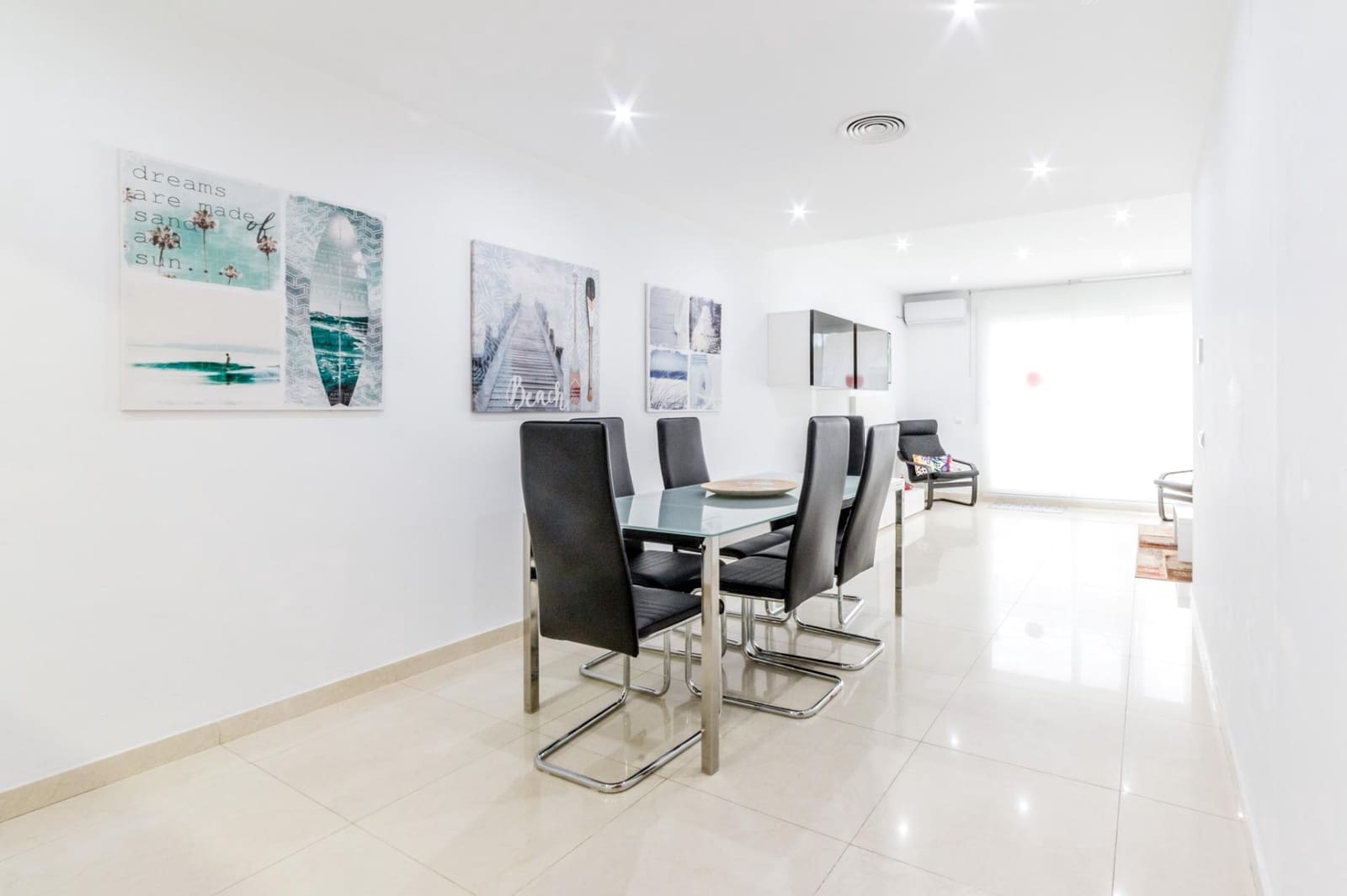 7 bedroom Hotel for sale in Sitges - € 3,150,000 (Ref: 9726754)