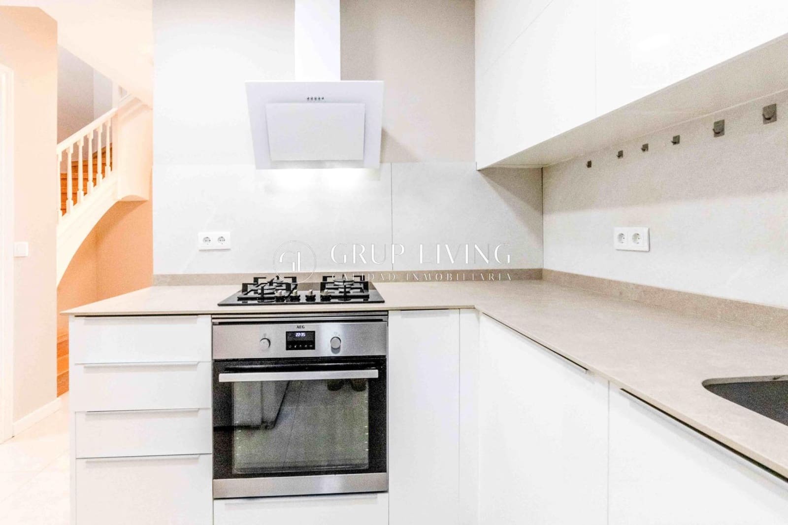 4 Zimmer Wohnung zu verkaufen in Sitges - 735.000 € (Ref: 9735674)