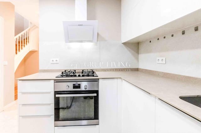 4 Zimmer Wohnung zu verkaufen in Sitges - 735.000 € (Ref: 9735674)