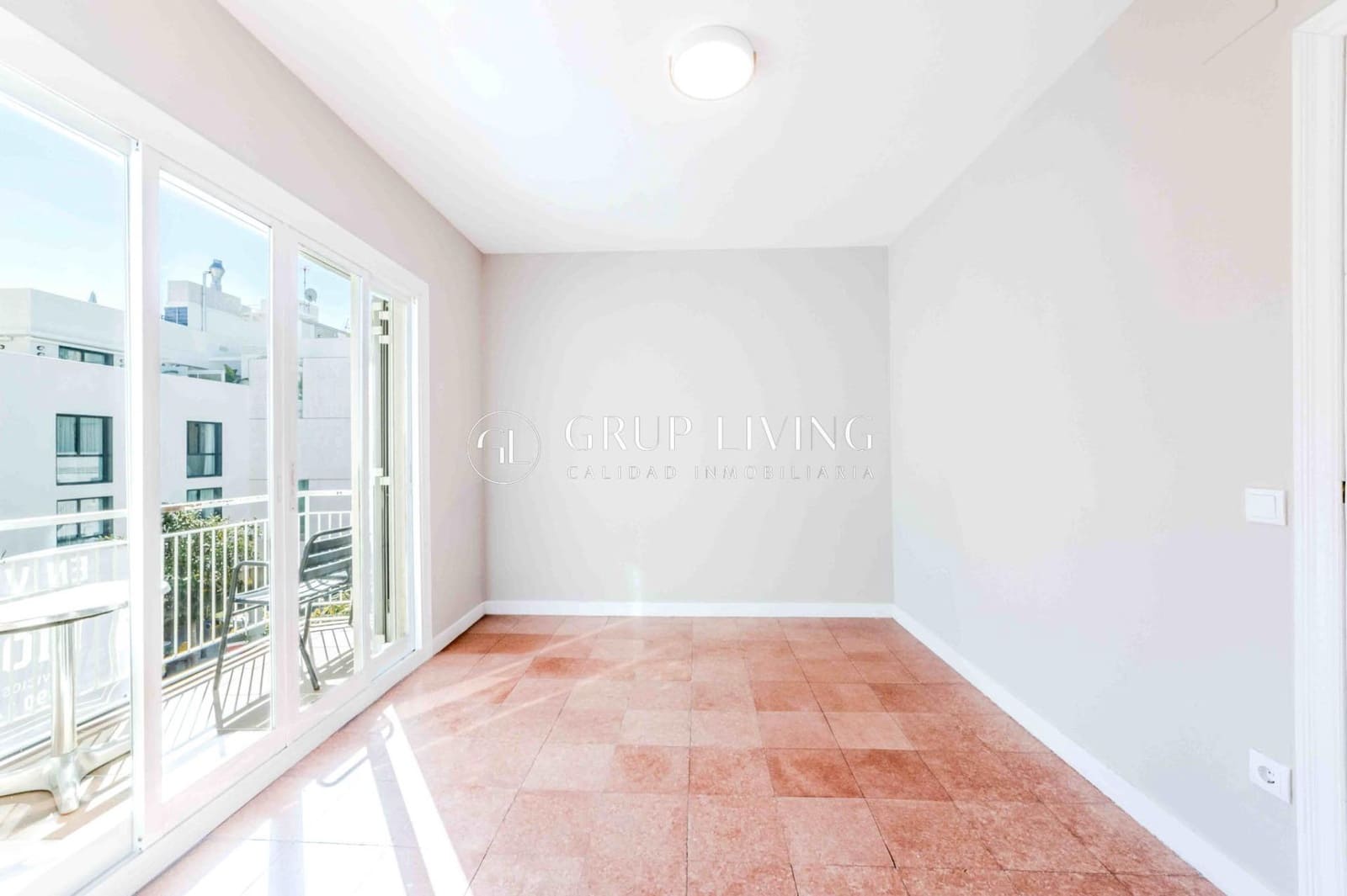 4 Zimmer Wohnung zu verkaufen in Sitges - 735.000 € (Ref: 9735674)