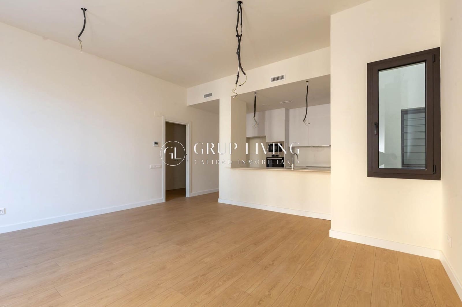 4 bedroom Flat for rent in Vilanova i la Geltru with pool garage - € 2,300 (Ref: 9752140)