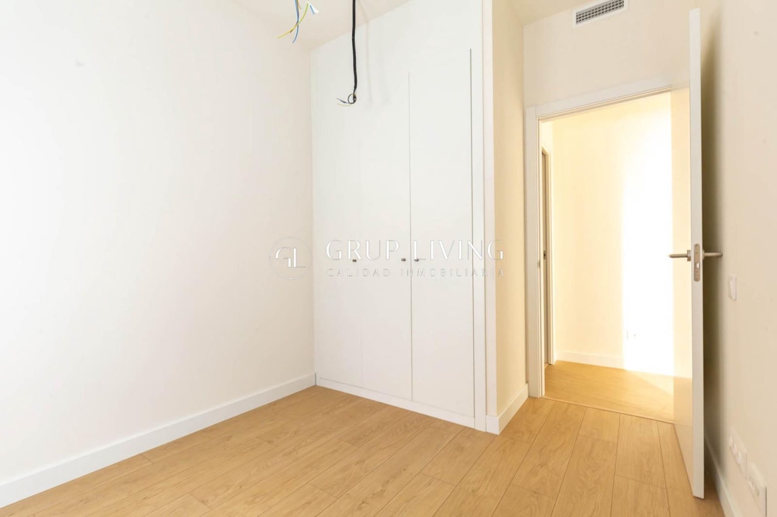 4 bedroom Flat for rent in Vilanova i la Geltru with pool garage - € 2,300 (Ref: 9752140)