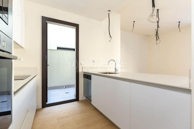 4 soverom Leilighet til leie i Vilanova i la Geltrú med svømmebasseng garasje - € 2 300 (Ref: 9752140)