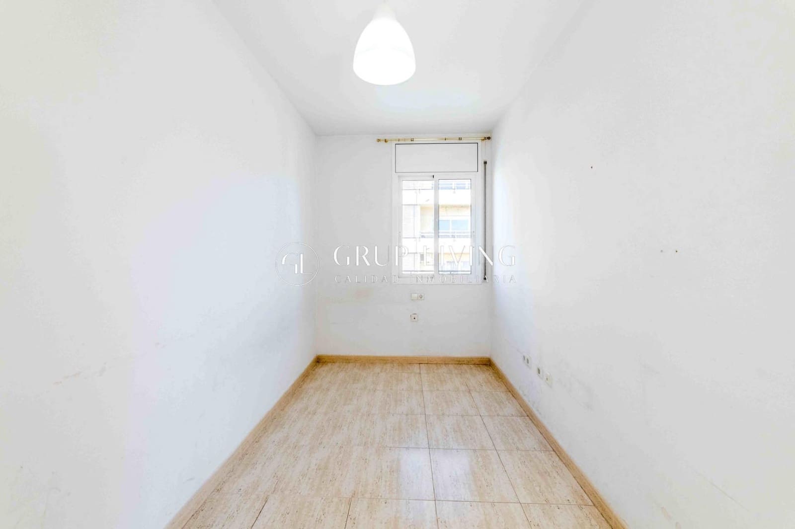 6 slaapkamer Flat te koop in Sant Pere de Ribes met garage - € 498.000 (Ref: 9755820)
