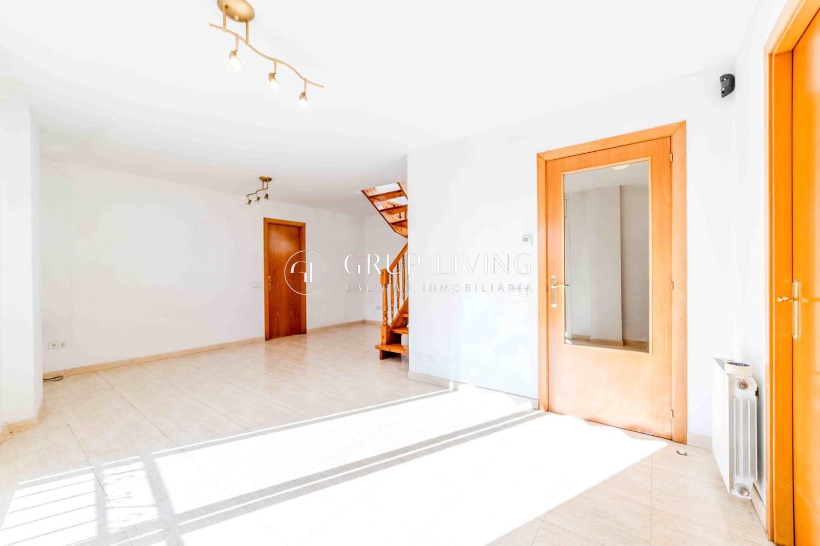 6 slaapkamer Flat te koop in Sant Pere de Ribes met garage - € 498.000 (Ref: 9755820)