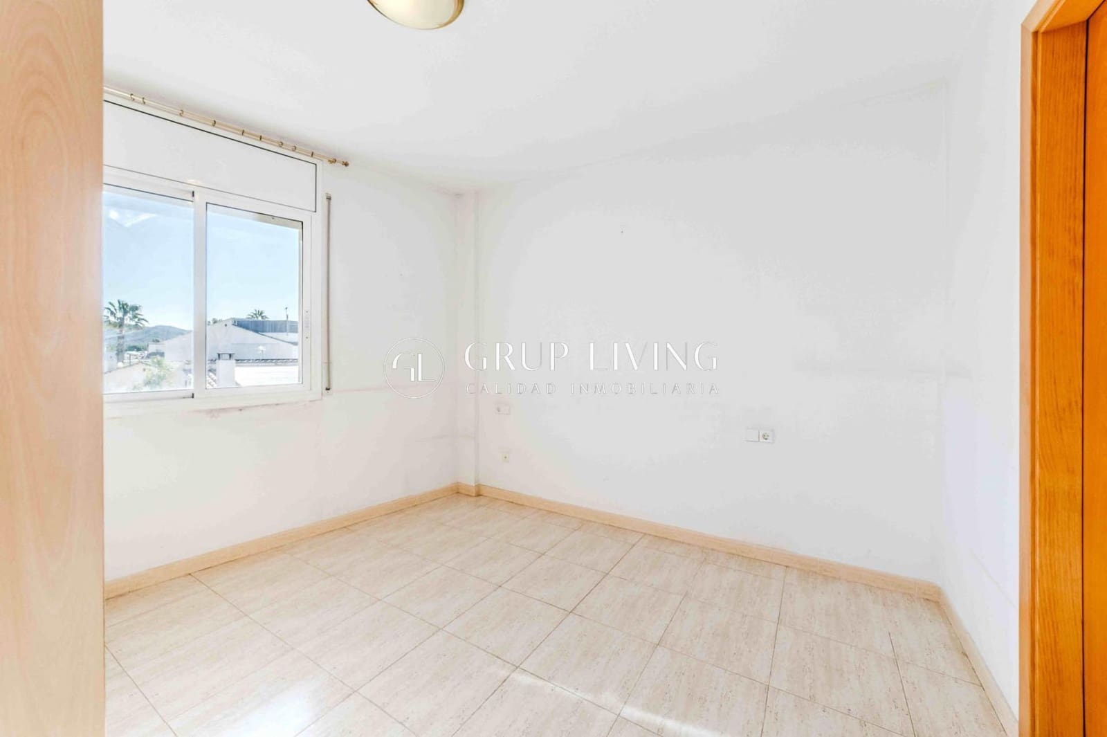 6 slaapkamer Flat te koop in Sant Pere de Ribes met garage - € 498.000 (Ref: 9755820)