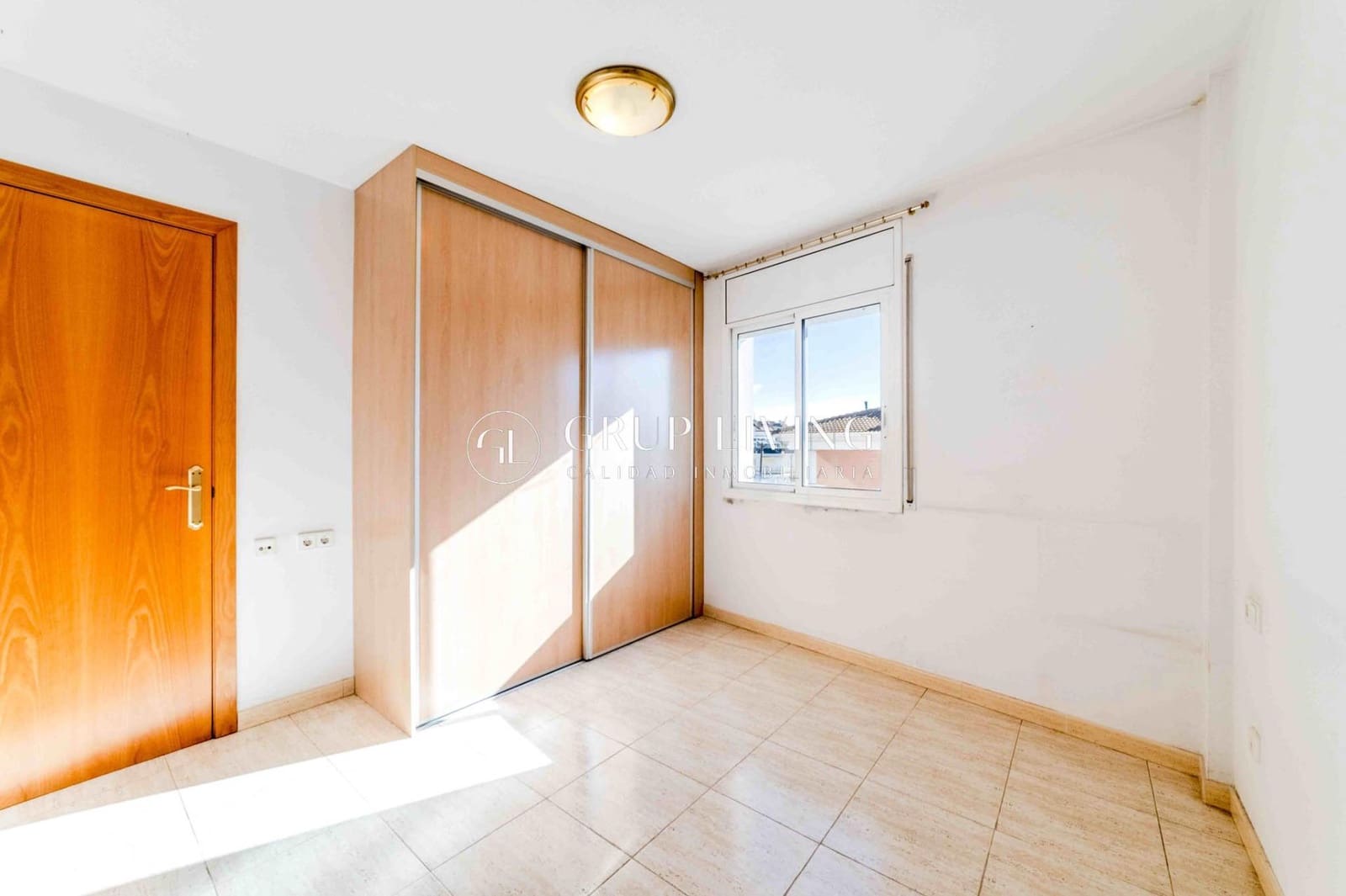6 slaapkamer Flat te koop in Sant Pere de Ribes met garage - € 498.000 (Ref: 9755820)