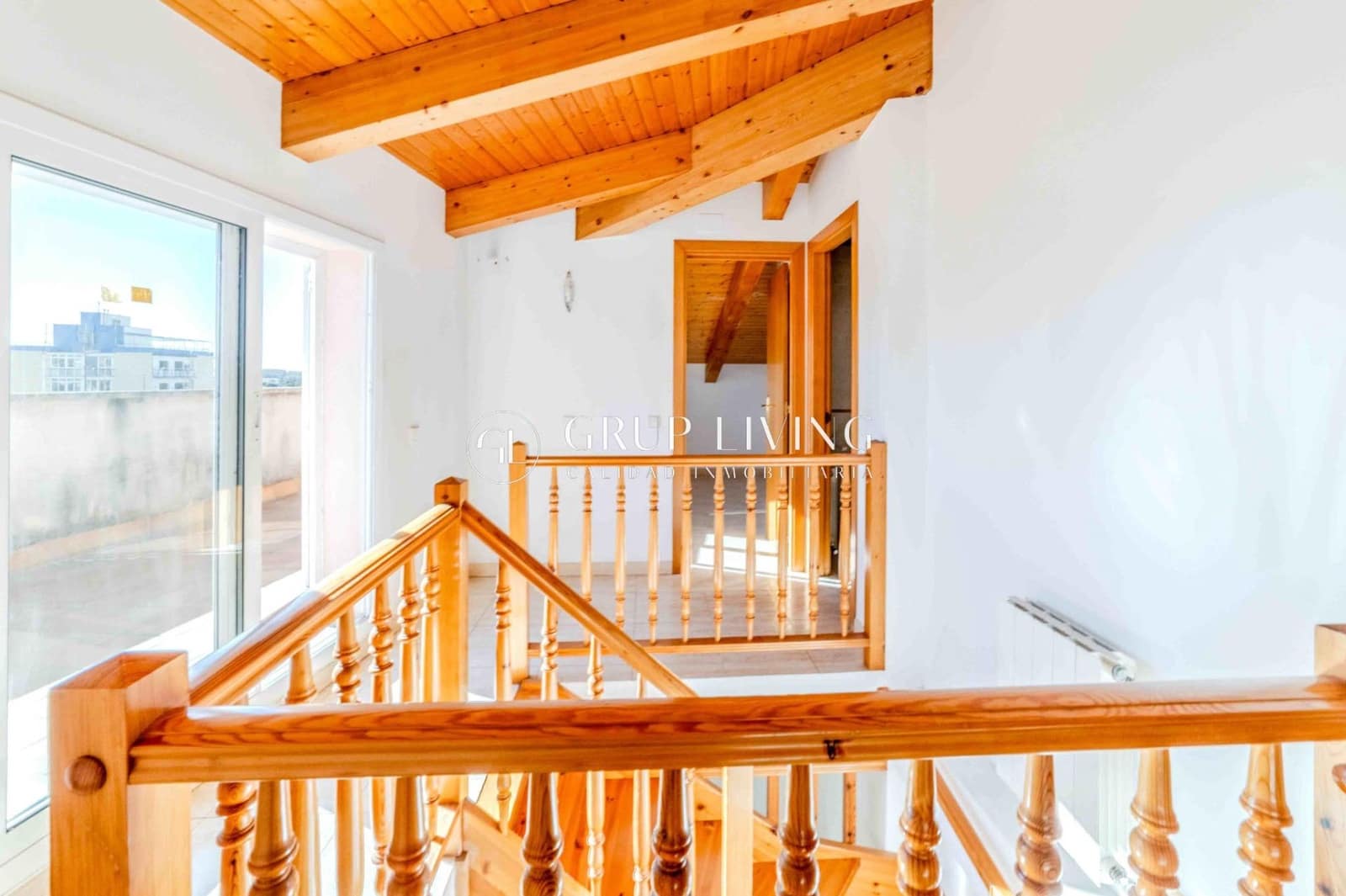 6 slaapkamer Flat te koop in Sant Pere de Ribes met garage - € 498.000 (Ref: 9755820)