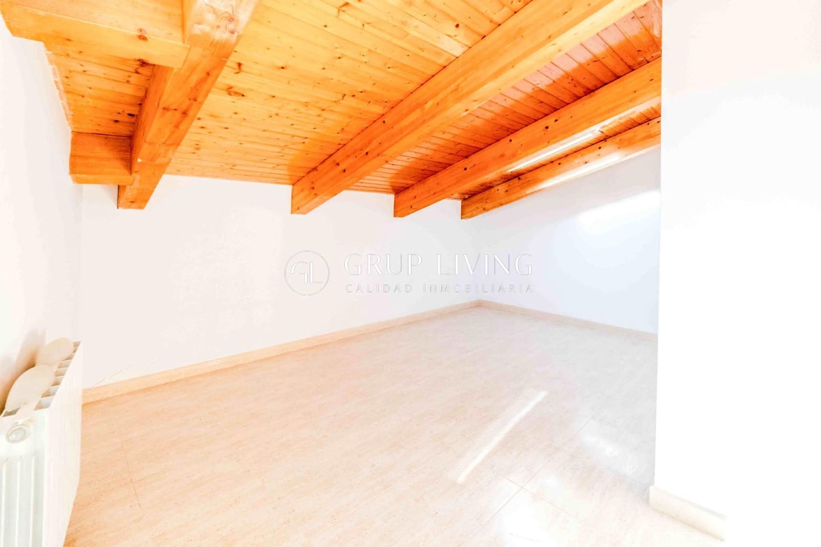 6 slaapkamer Flat te koop in Sant Pere de Ribes met garage - € 498.000 (Ref: 9755820)
