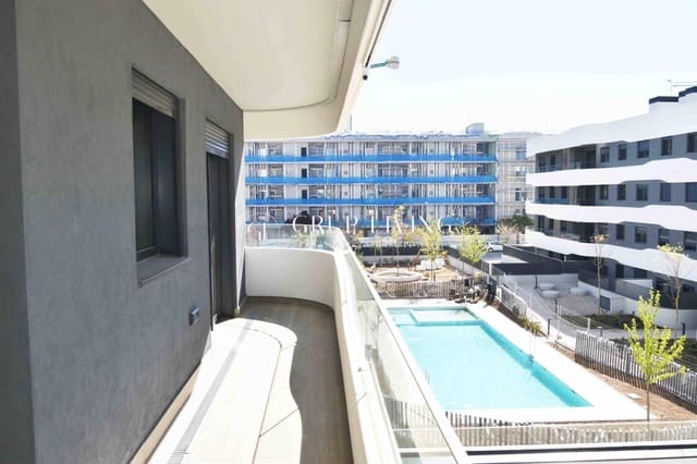 2 makuuhuone Asunto vuokrattavana paikassa Sant Pere de Ribes mukana uima-altaan 
autotalli - 1 900 € (Ref: 9759069)