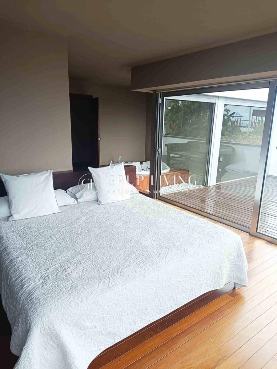 4 sypialnia Willa do wynajęcia w Les Botigues de Sitges z basenem garażem - 12 000 € (Ref: 9762075)