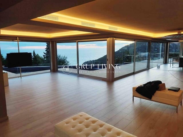 4 sypialnia Willa do wynajęcia w Les Botigues de Sitges, Sitges z basenem garażem - 12 000 € (Ref: 9762075)